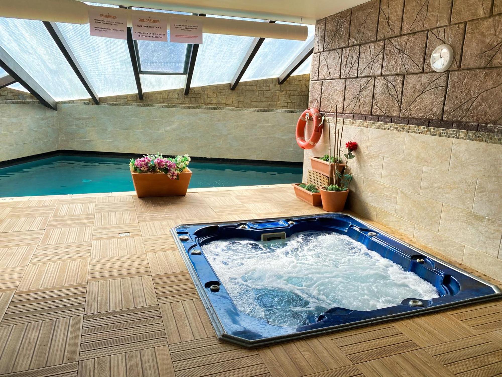 Apartamentos Spa Casco Historico De Isla - AlojateIsla Plana Exteriör bild