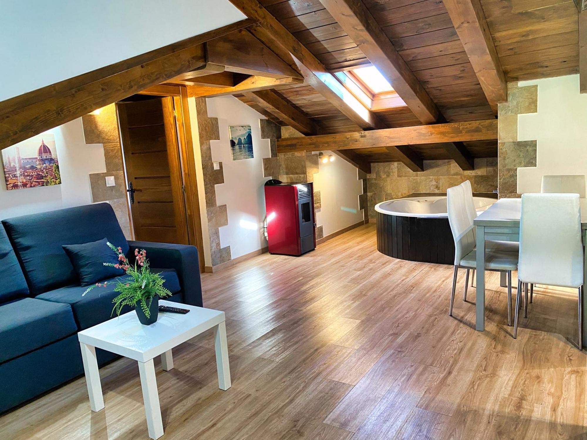 Apartamentos Spa Casco Historico De Isla - AlojateIsla Plana Exteriör bild