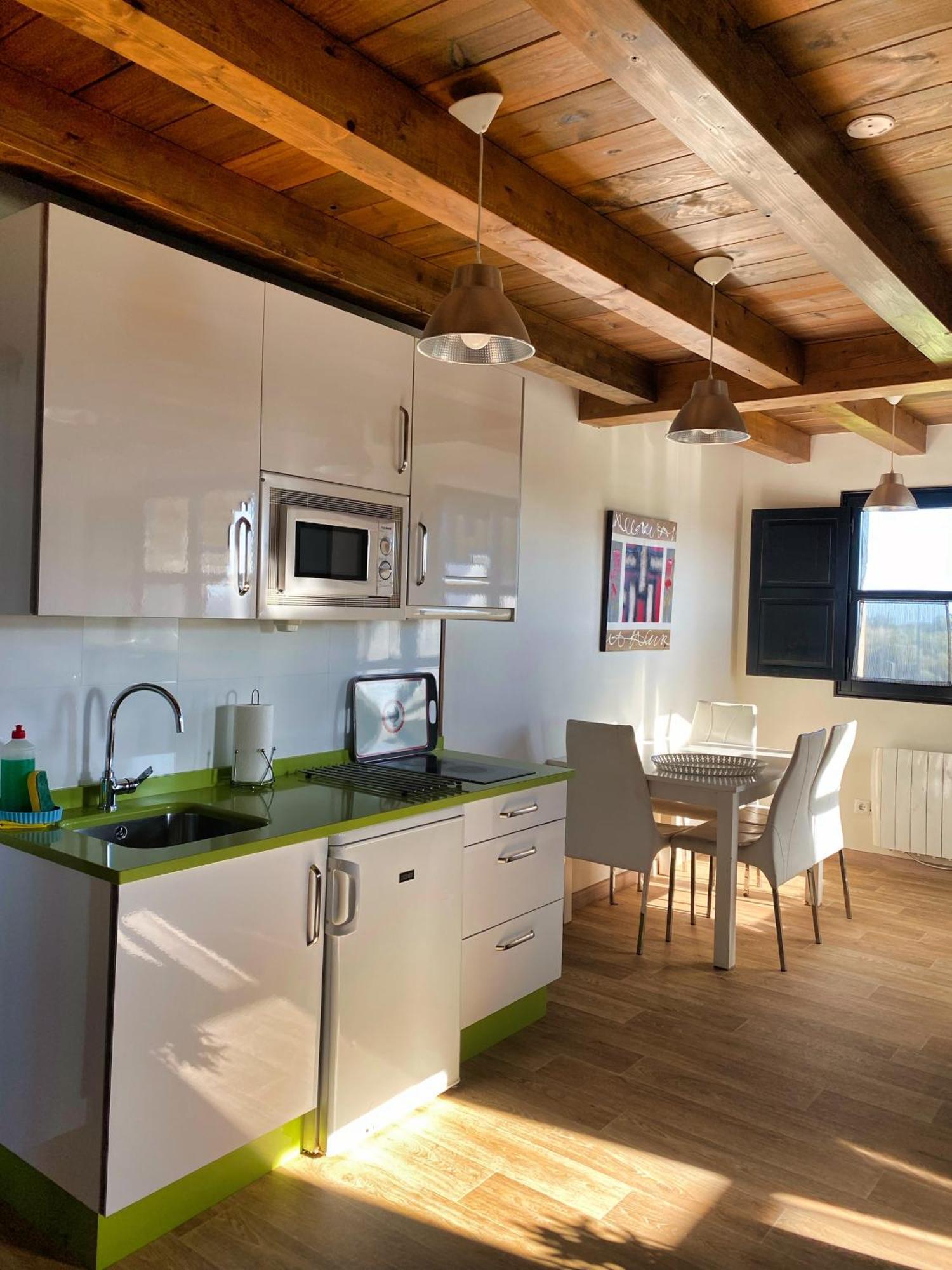 Apartamentos Spa Casco Historico De Isla - AlojateIsla Plana Exteriör bild