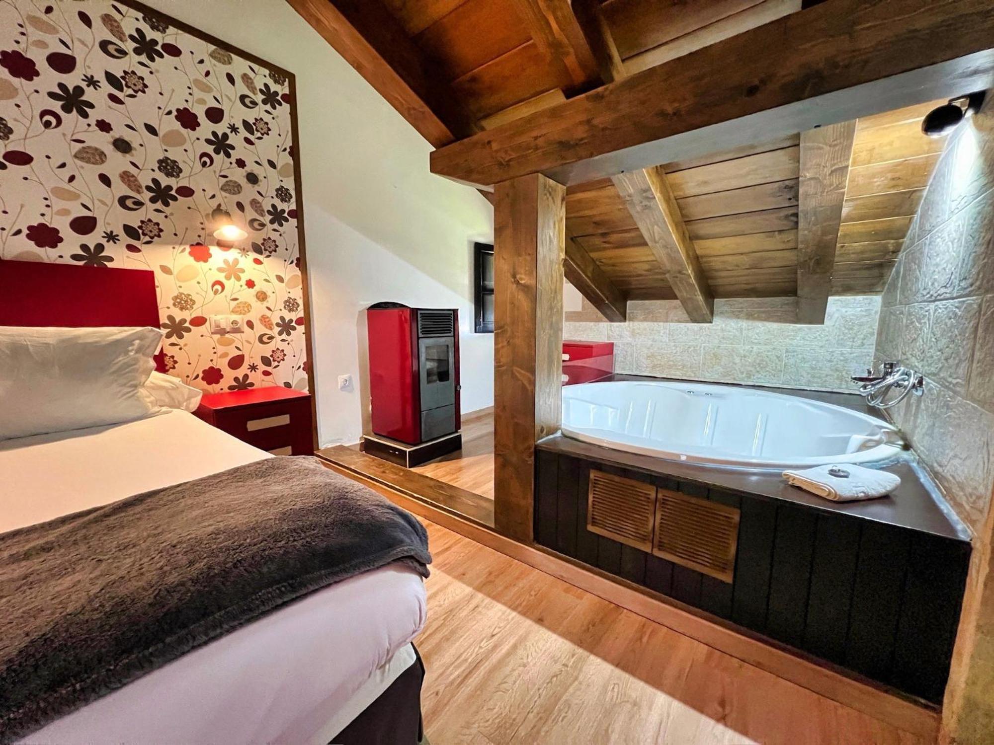 Apartamentos Spa Casco Historico De Isla - AlojateIsla Plana Exteriör bild